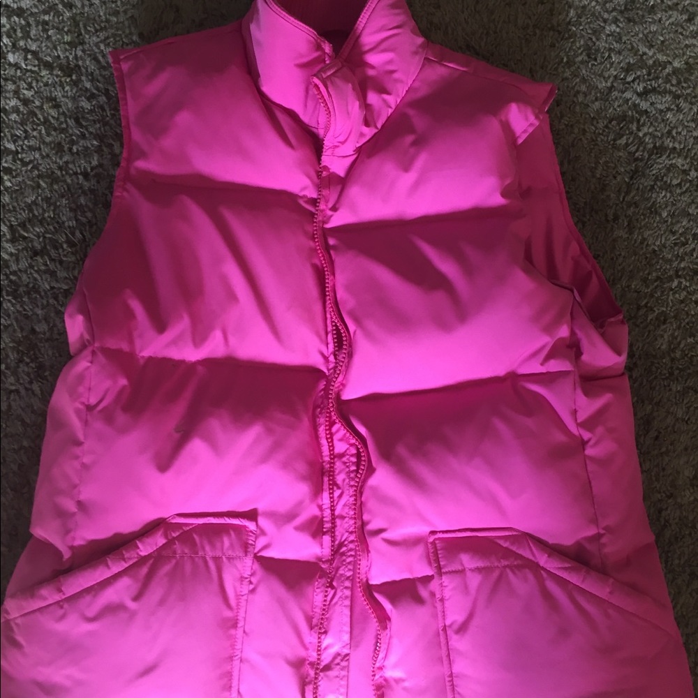 Old Navy Pink Puffer Vest size Lg